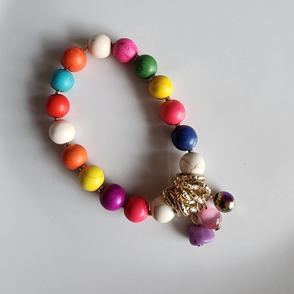 Colorful Beaded Bracelet - Picture 1 of 5